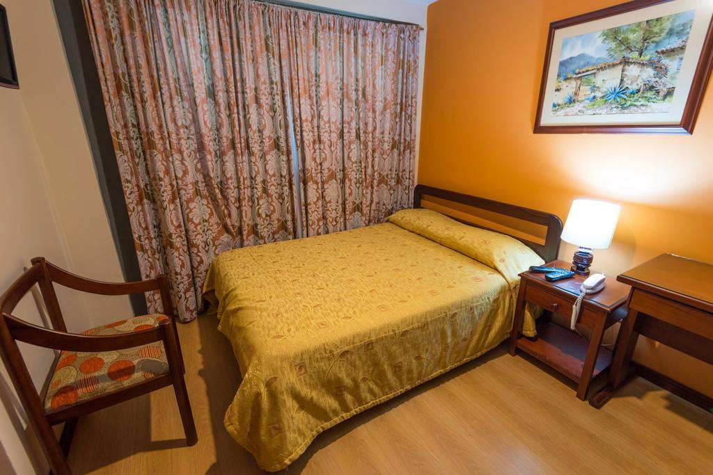 Hotel Frances La Maison Pasto Exterior photo